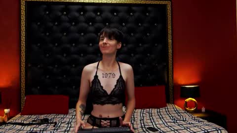 Luna Devil online show from September 10, 2025, 5:24 pm