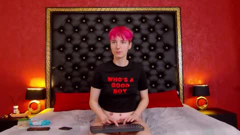 Luna Devil online show from February 6, 2026, 8:23 pm