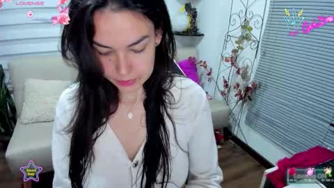 Luna online show from March 10, 2026, 5:45 am