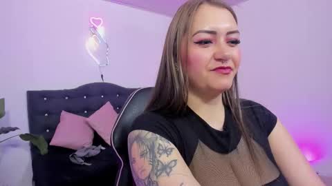 LUNA KITTY  online show from March 5, 2026, 11:50 am