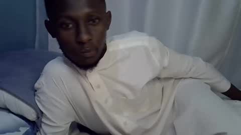 lunalove22_ online show from September 9, 2025, 3:06 am