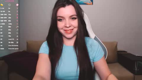 Luna online show from September 12, 2025, 4:07 pm