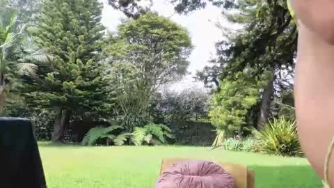 lunaluxe1001 online show from June 3, 2026, 2:33 pm
