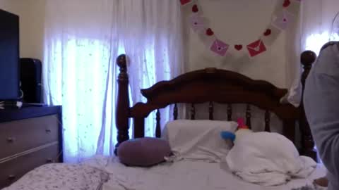karazorel online show from February 24, 2026, 8:18 pm