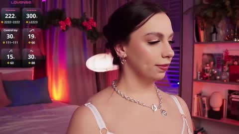 Luna  next streams Mon Fri Sat Sun 8pm-5am gmt0 online show from December 26, 2024, 8:53 pm