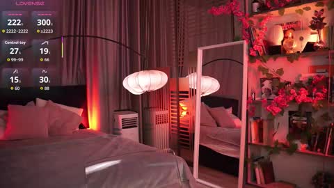 Luna  next streams Mon Fri Sat Sun 8pm-5am gmt0 online show from September 27, 2025, 8:58 pm