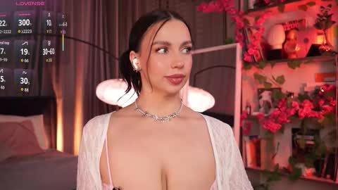 Luna  next streams Mon Fri Sat Sun 8pm-5am gmt0 online show from September 29, 2025, 8:24 pm