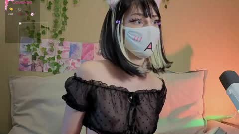 Luna online show from June 7, 2026, 1:59 pm