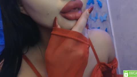 Snapshot of lunarose77 chatting on February 15, 2025, 11:25 pm Luna online show from February 15, 2025, 11:25 pm