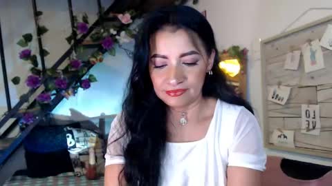 luna online show from April 22, 2026, 5:10 am