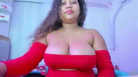 luna online show from October 4, 2025, 5:00 pm