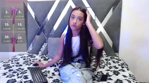 Luna online show from December 30, 2024, 4:51 pm