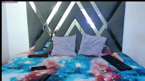 Luna online show from February 28, 2025, 5:37 pm