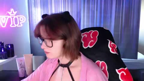Snapshot of lunaxcherry chatting on July 30, 2026, 4:39 pm LunaXcherry online show from July 30, 2026, 4:39 pm