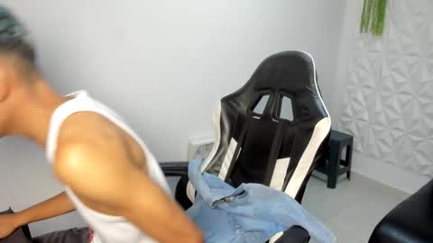 lunay_bigcock420 online show from February 11, 2026, 8:47 pm