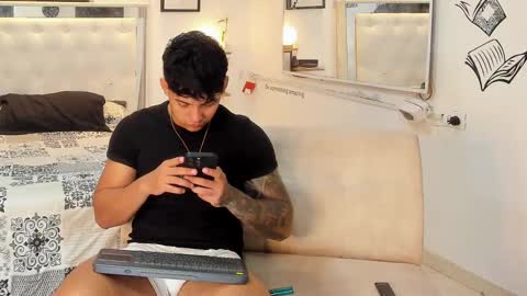 Lunay online show from September 9, 2025, 12:21 am