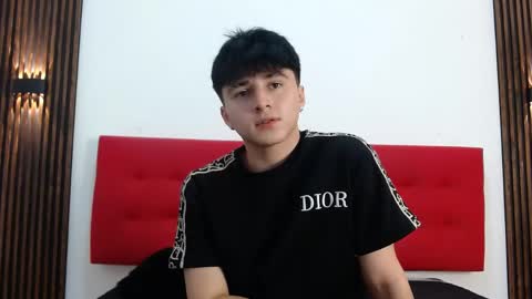 lunaydream online show from April 14, 2026, 4:46 pm