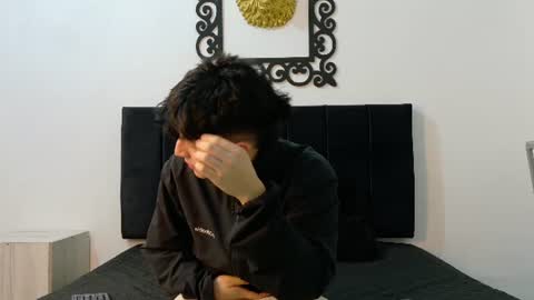 lunaydream online show from June 19, 2026, 11:36 am