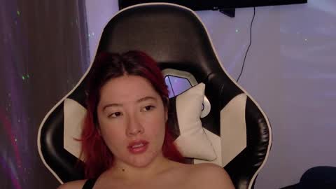 Luna online show from October 7, 2025, 3:47 am