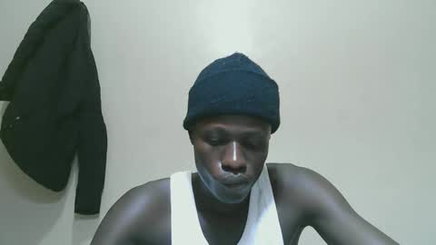 luoislove online show from October 23, 2025, 7:45 pm