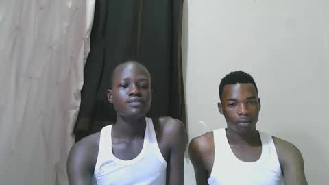 luoislove online show from November 25, 2025, 4:23 am