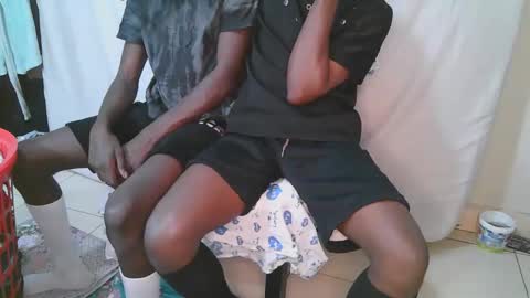 luoislove online show from March 9, 2026, 9:13 am