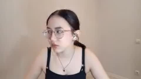 Roxie online show from March 18, 2026, 1:03 pm