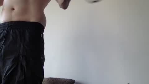 Lupine online show from September 19, 2025, 7:32 am