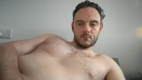 Snapshot of lupine_666 chatting on June 21, 2026, 7:16 pm Lupine online show from June 21, 2026, 7:16 pm