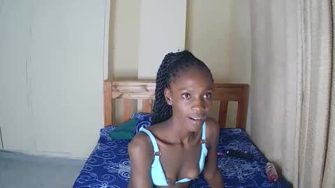 Snapshot of lupitalion chatting on May 17, 2026, 5:53 pm Lion online show from May 17, 2026, 5:53 pm