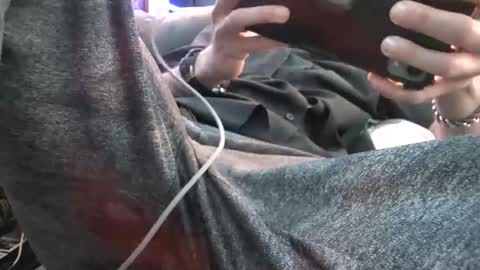 lurkus online show from December 3, 2025, 2:26 pm