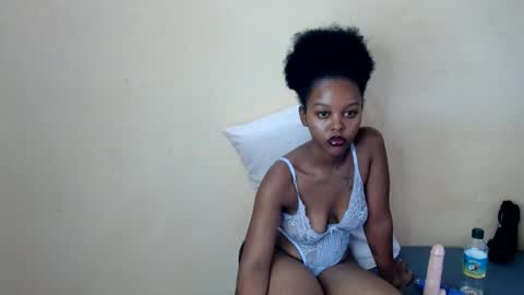 Snapshot of lush_goddess chatting on June 13, 2026, 8:12 am shan online show from June 13, 2026, 8:12 am