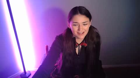 lushlolly online show from January 25, 2025, 6:23 am