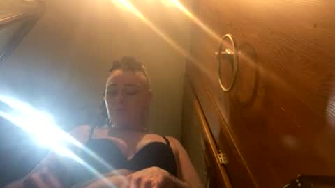 Kikithebaee online show from February 28, 2025, 9:12 pm