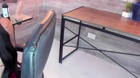 Snapshot of lussiewillow chatting on September 23, 2025, 11:46 am Lussie online show from September 23, 2025, 11:46 am