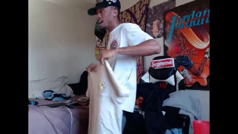 LUST online show from December 23, 2024, 7:30 pm