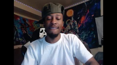 Snapshot of lust_j chatting on April 7, 2026, 12:33 am LUST online show from April 7, 2026, 12:33 am