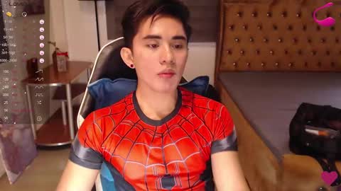 Snapshot of lustdesirex19 chatting on February 14, 2025, 6:23 am David online show from February 14, 2025, 6:23 am