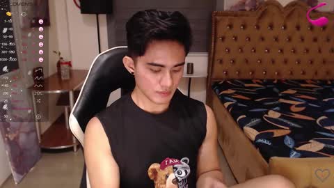 Snapshot of lustdesirex19 chatting on February 28, 2025, 5:48 am David online show from February 28, 2025, 5:48 am