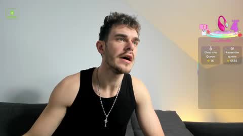 lustfullooking online show from March 26, 2026, 6:19 am