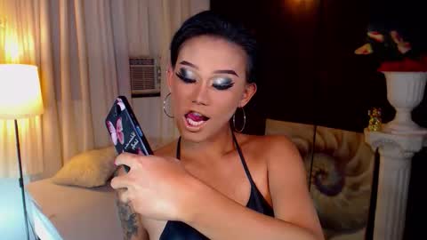 AdriannaFowks online show from March 27, 2026, 2:06 pm