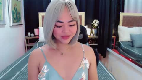 Trina online show from January 31, 2025, 1:33 am