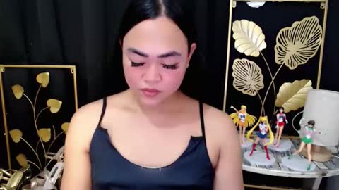 Trina online show from April 10, 2026, 6:07 am