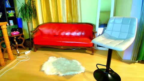 Deea And Chris online show from September 29, 2025, 6:35 pm