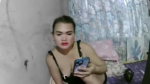 Flora Mae online show from March 8, 2026, 5:00 am