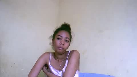 lutchia online show from September 19, 2025, 6:26 am