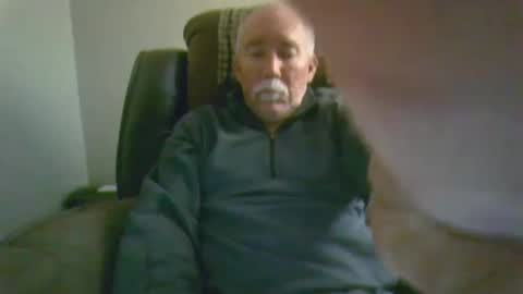 luv269er online show from December 7, 2024, 3:14 am