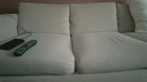 luv269er online show from September 12, 2025, 9:48 pm