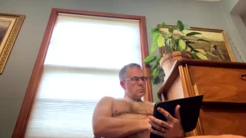 luv2bwatched1966 online show from November 9, 2025, 9:24 pm