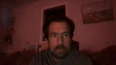 Snapshot of luv2likslit611455 chatting on June 1, 2026, 8:49 am Luv2likslit online show from June 1, 2026, 8:49 am